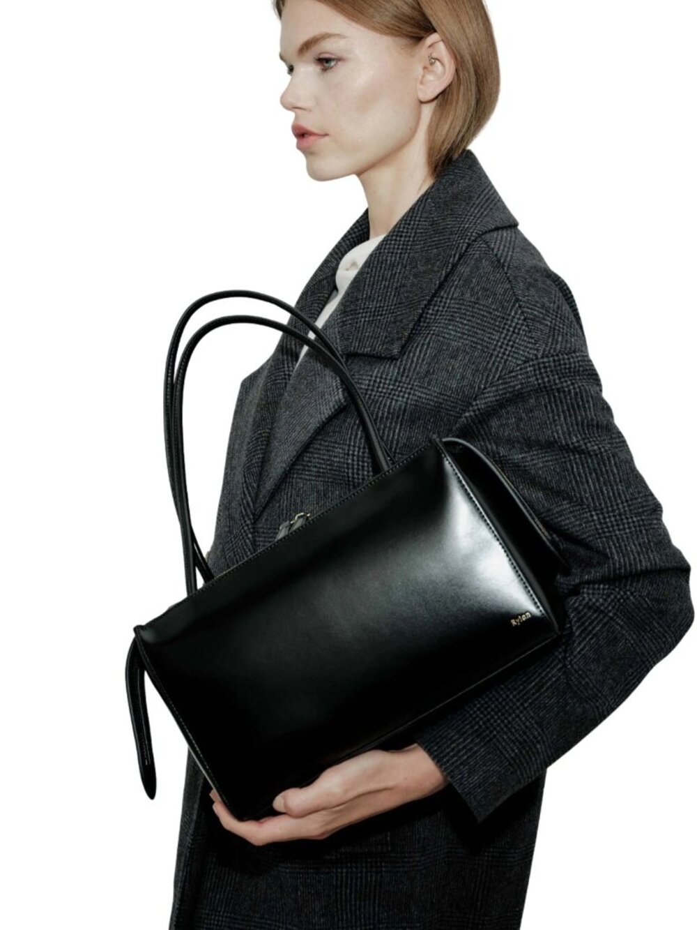 Rylan black Phoebe shoulder bag GUC $599 - Picture 3 of 8